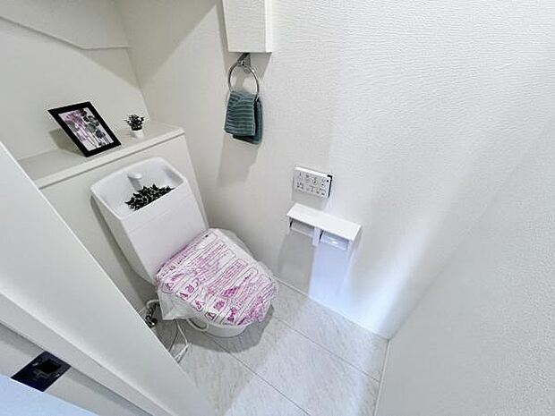 ほっと安らげるトイレ空間です。