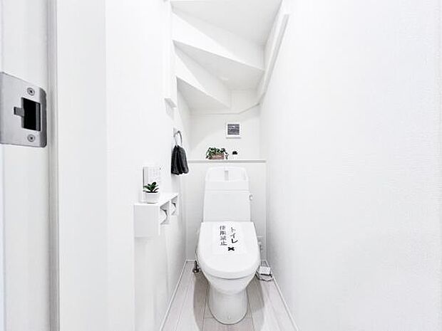 ほっと安らげるトイレ空間です。