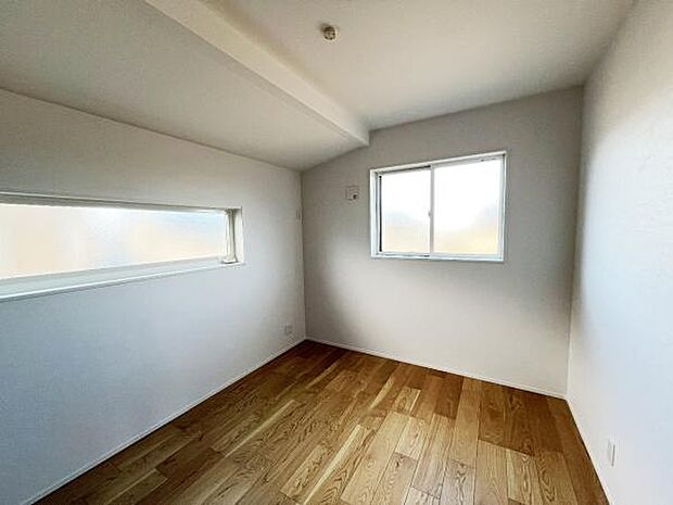 子供部屋にもちょうど良い大きさのお部屋です。