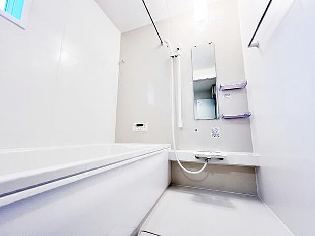 お風呂でほっとひといき。1日の疲れを癒しましょう。