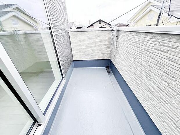 お洗濯ものを気持ち良く太陽の光で干せるのが嬉しいですね。