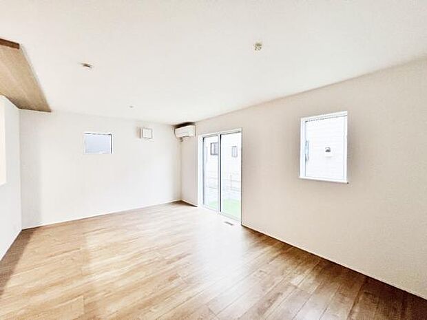 ご家族の温かい時間を演出するダイニングスペースです。