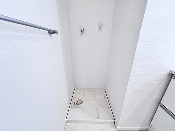 お天気を気にせずお洗濯ができ、室内干し可能です。