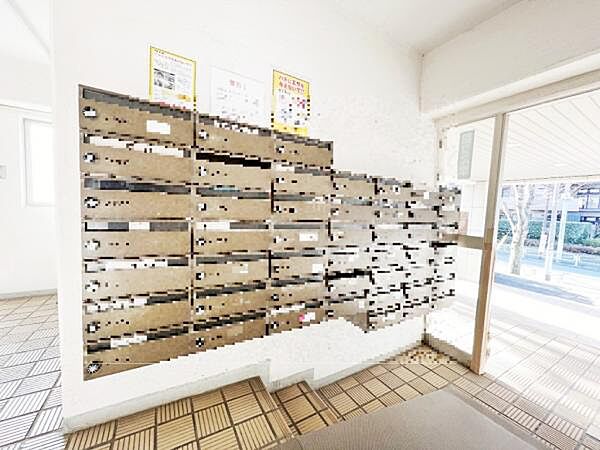 居住者用郵便受けです。