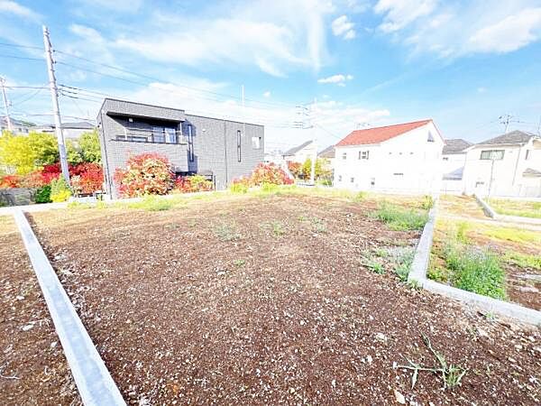 現況更地のため建物の解体は必要ありません。