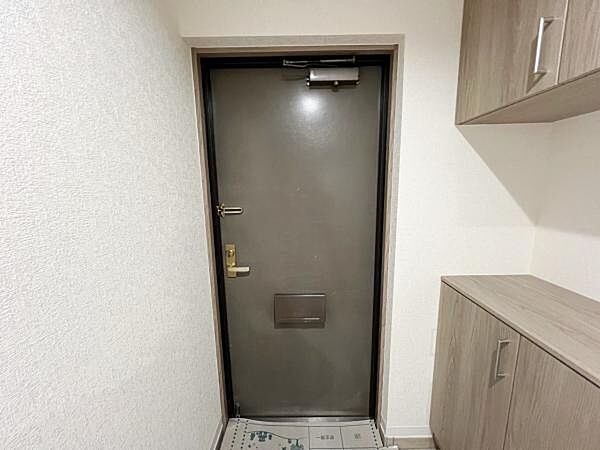 いつも気持ちよくご家族を迎えられる玄関です。