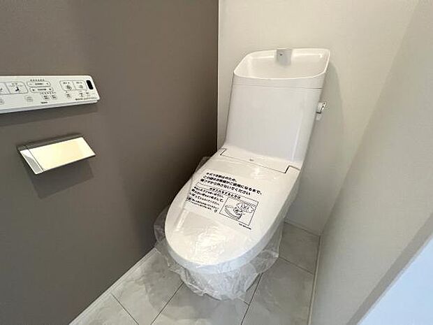 ほっと安らげるトイレ空間です。