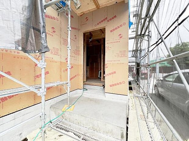 いつも気持ちよくご家族を迎えられる玄関です。