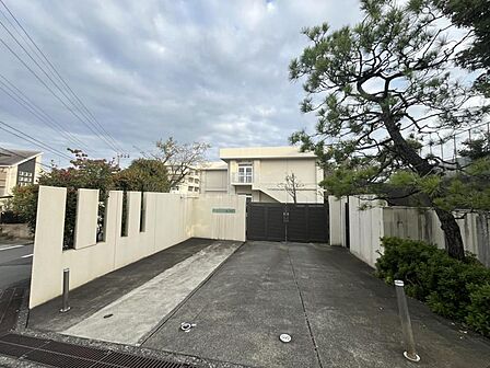 日野市立七生緑小学校まで約1080m(徒歩14分)