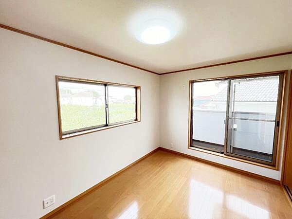 寝室にもご利用いただける居室スペースです。