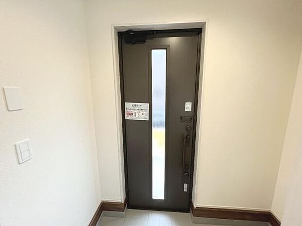 いつも気持ちよくご家族を迎えられる玄関です。
