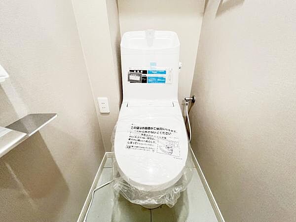 ほっと安らげるトイレ空間です。