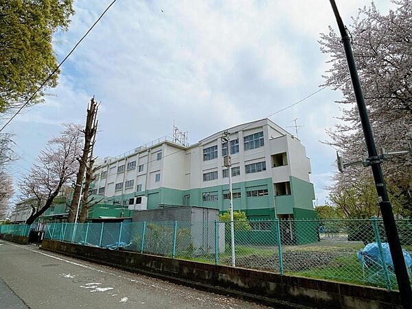 昭島市立武蔵野小学校まで約710m（徒歩9分）