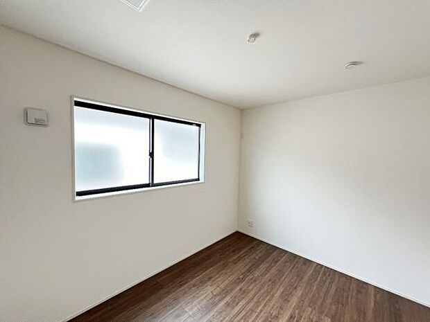 子供部屋にもちょうど良い大きさのお部屋です。