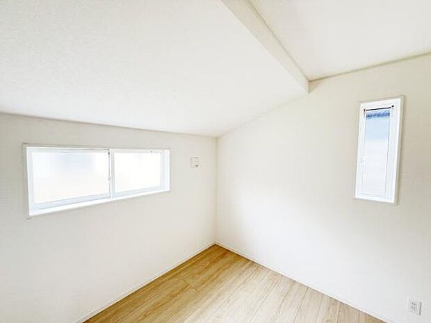 子供部屋にもちょうど良い大きさのお部屋です。