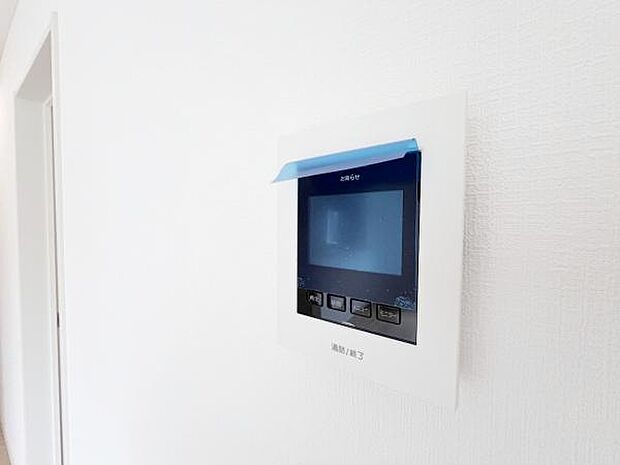 ご来客者確認できるTVモニター付きインターフォン。
