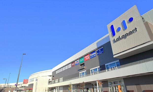 ららぽーと立川立飛まで約2090m（徒歩27分）
