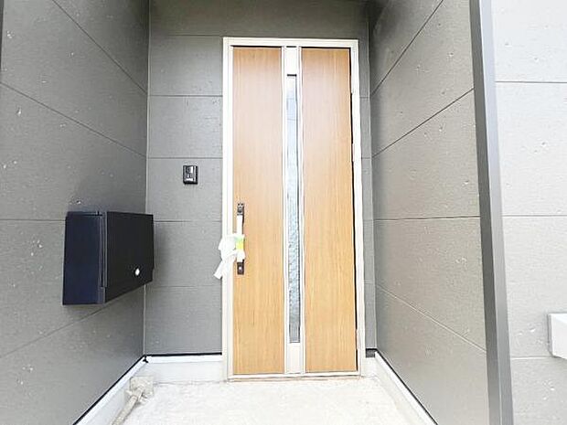いつも気持ちよくご家族を迎えられる玄関です。