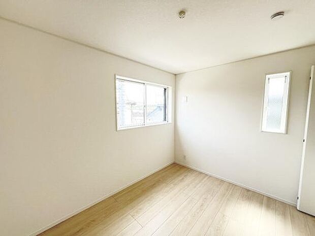 子供部屋にもちょうど良い大きさのお部屋です。