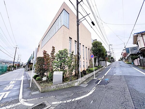 実践幼稚園まで約2520m（徒歩32分）