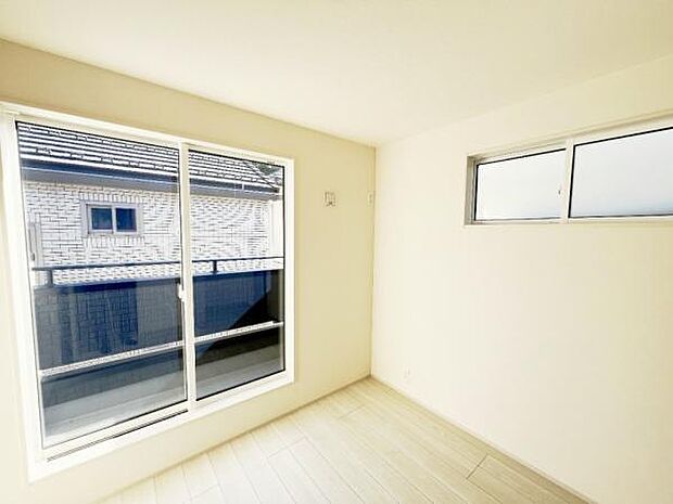 子供部屋にもちょうど良い大きさのお部屋です。