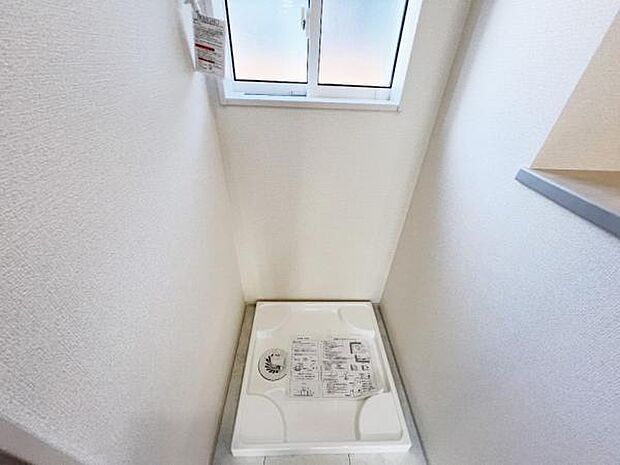 お天気を気にせずお洗濯ができ、室内干し可能です。