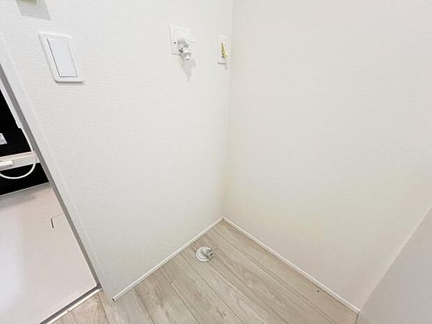 お天気を気にせずお洗濯ができ、室内干し可能です。