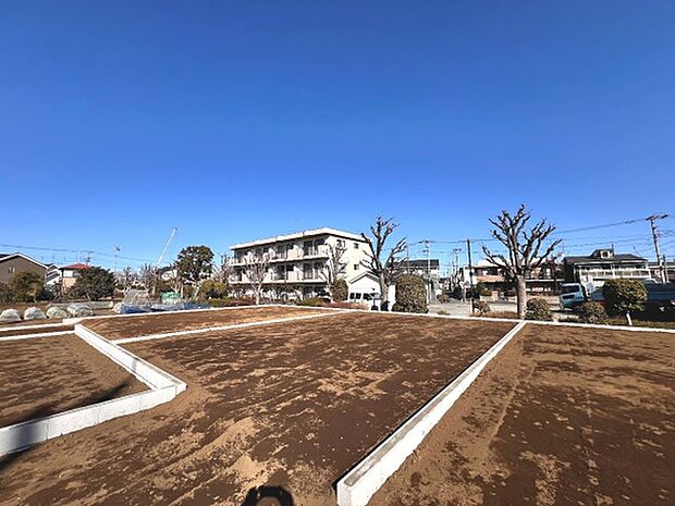 住環境に配慮された第一種低層住居専用地域です。