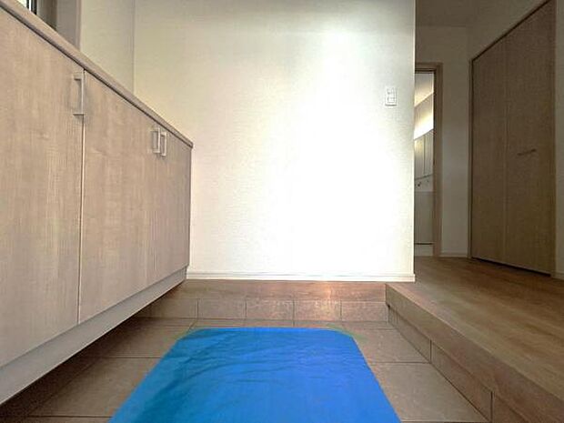 いつも気持ちよくご家族を迎えられる玄関です。