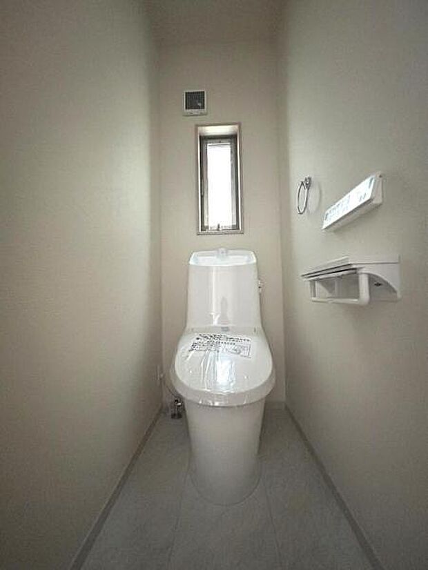 ほっと安らげるトイレ空間です。