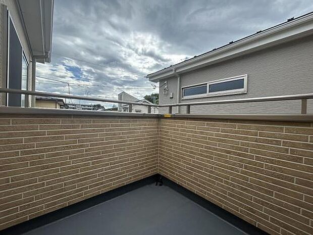 お洗濯ものを気持ち良く太陽の光で干せるのが嬉しいですね。