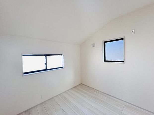 子供部屋にもちょうど良い大きさのお部屋です。