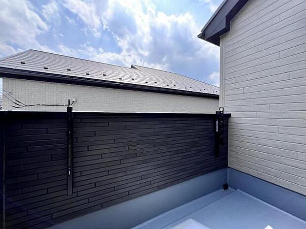 お洗濯ものを気持ち良く太陽の光で干せるのが嬉しいですね。