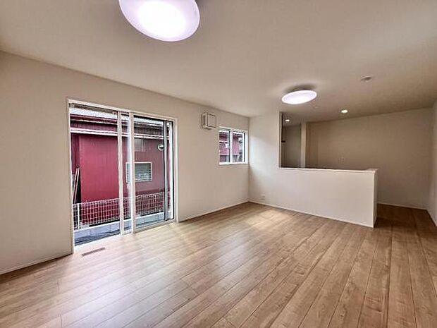 ご家族の温かい時間を演出するダイニングスペースです。