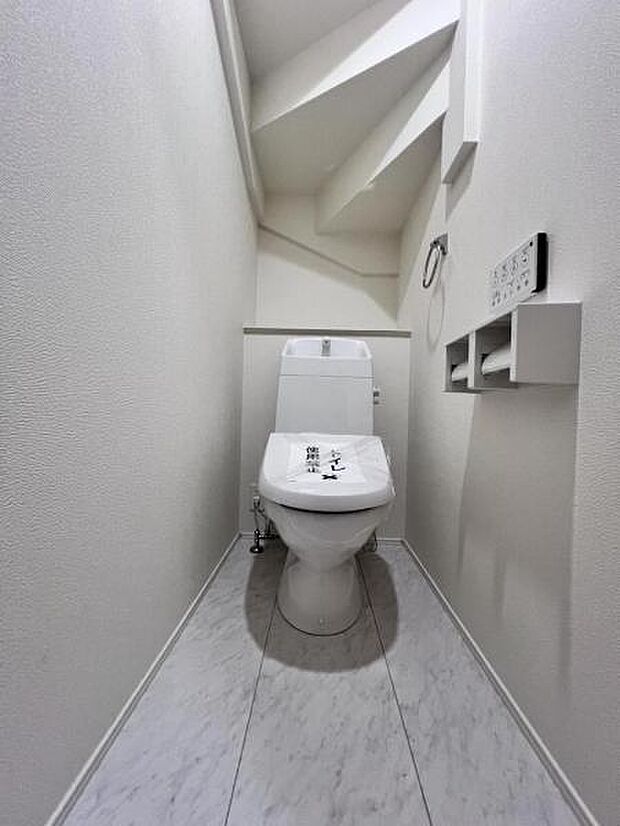 ほっと安らげるトイレ空間です。