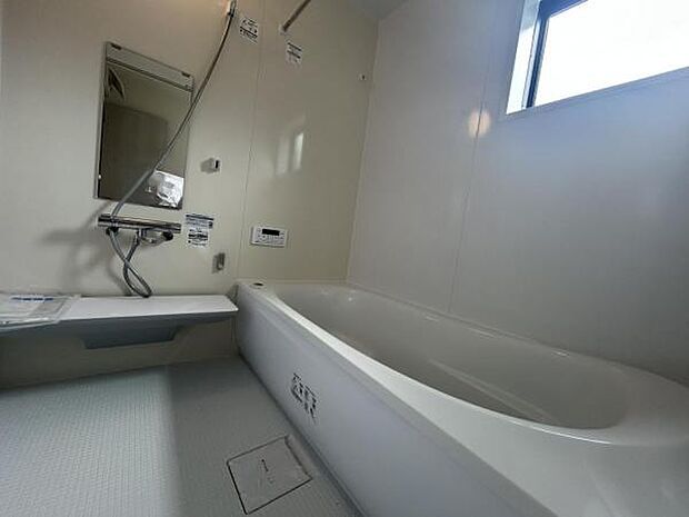 お風呂でほっとひといき。1日の疲れを癒しましょう。