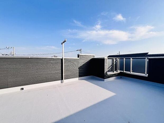 お洗濯ものを気持ち良く太陽の光で干せるのが嬉しいですね。