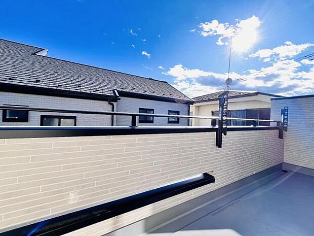 お洗濯ものを気持ち良く太陽の光で干せるのが嬉しいですね。