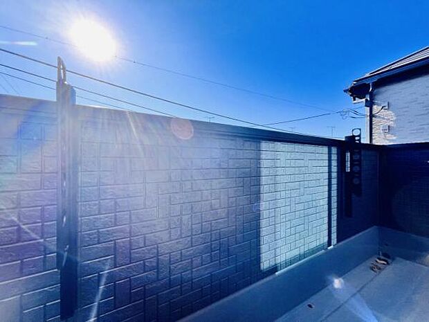 お洗濯ものを気持ち良く太陽の光で干せるのが嬉しいですね。