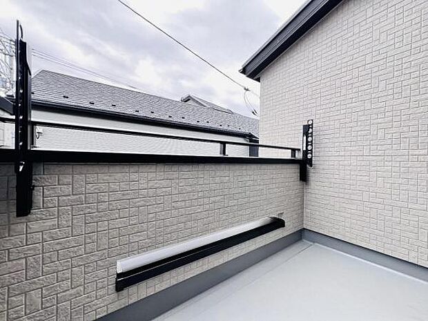 お洗濯ものを気持ち良く太陽の光で干せるのが嬉しいですね。