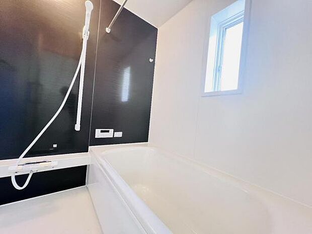 お風呂でほっとひといき。1日の疲れを癒しましょう。