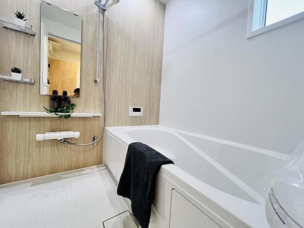 お風呂でほっとひといき。1日の疲れを癒しましょう。