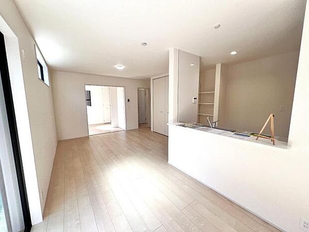 ご家族の温かい時間を演出するダイニングスペースです。