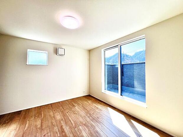 寝室にもご利用いただける居室スペースです。