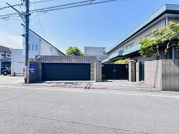 detached 東京都福生市加美平２丁目9-1