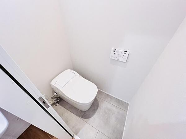 ほっと安らげるトイレ空間です。