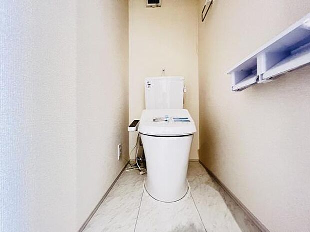 ほっと安らげるトイレ空間です。
