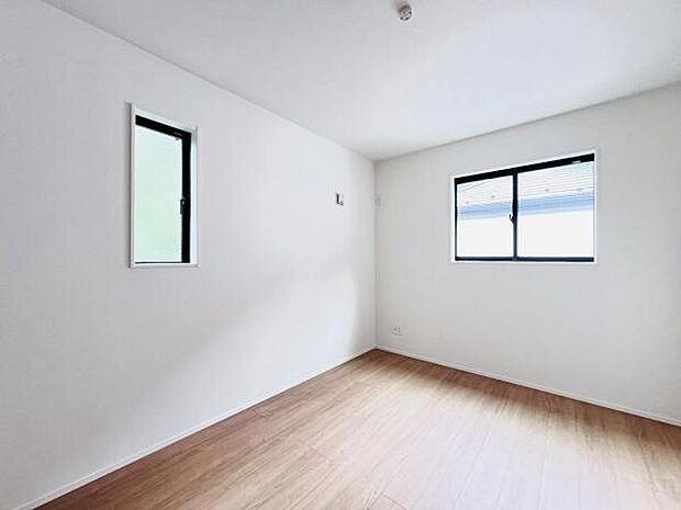 子供部屋にもちょうど良い大きさのお部屋です。