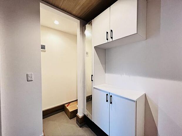 いつも気持ちよくご家族を迎えられる玄関です。