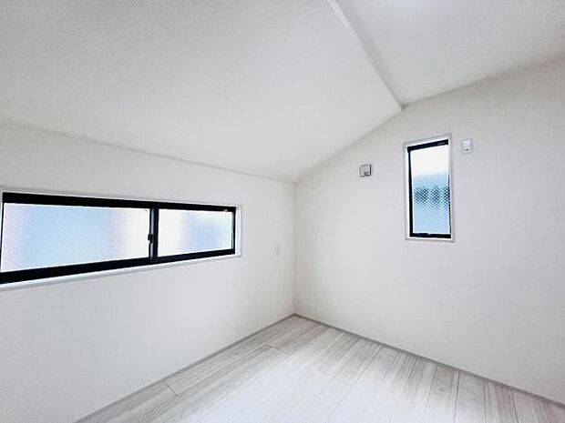 子供部屋にもちょうど良い大きさのお部屋です。